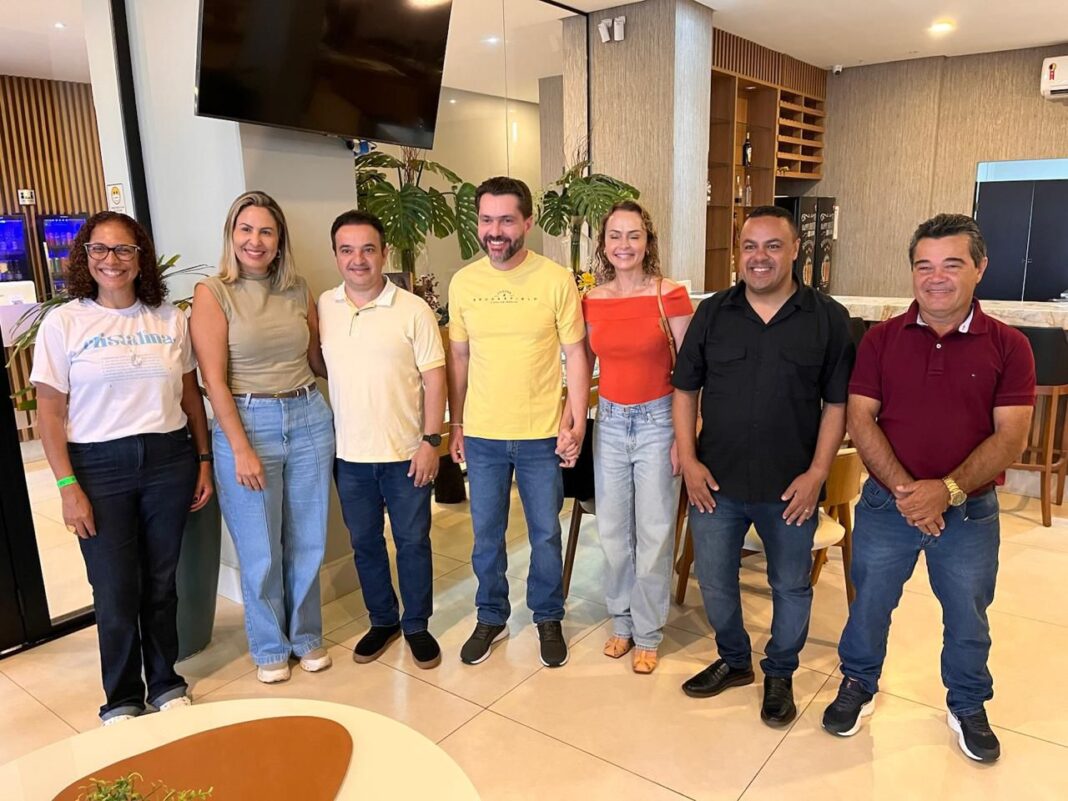 Diplomatas de dez países conheceram potenciais turísticos de Cristalina pelo programa Embaixadores no Entorno