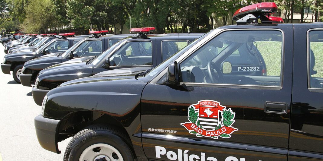Polícia Civil de São Paulo deflagra operação contra o PCC em quatro municípios