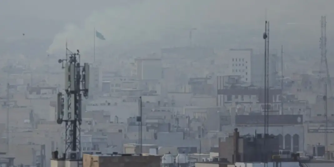 Aeronave dos EUA é derrubada no Irã e piloto está desaparecido