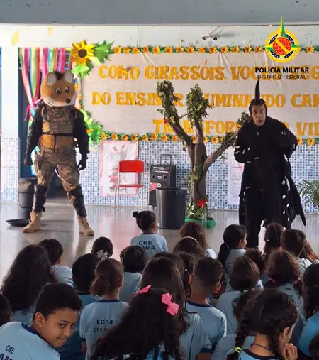 Teatro Lobo Guará Promove Educação Ambiental e Cidadania no Gama