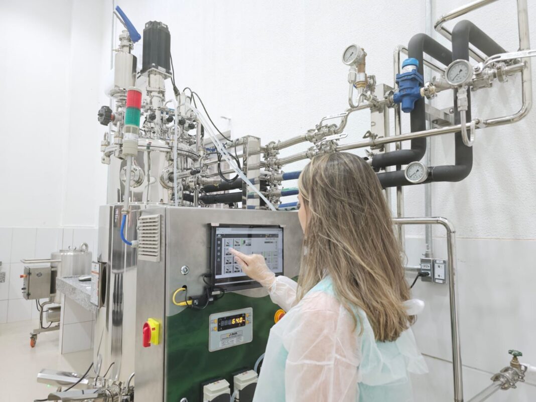 Estado publica edital para pesquisadores de Goiás participarem de eventos no exterior