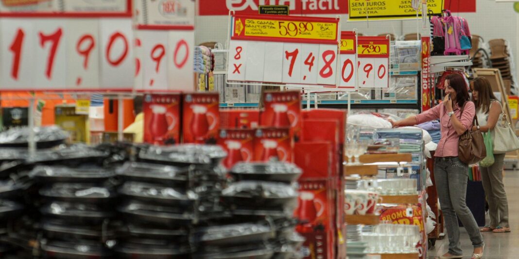 Mercado ajusta previsão da inflação para 4,36% em 2023