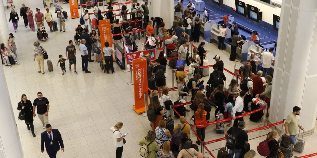 Cade apura possível conluio de preços entre Latam e Gol