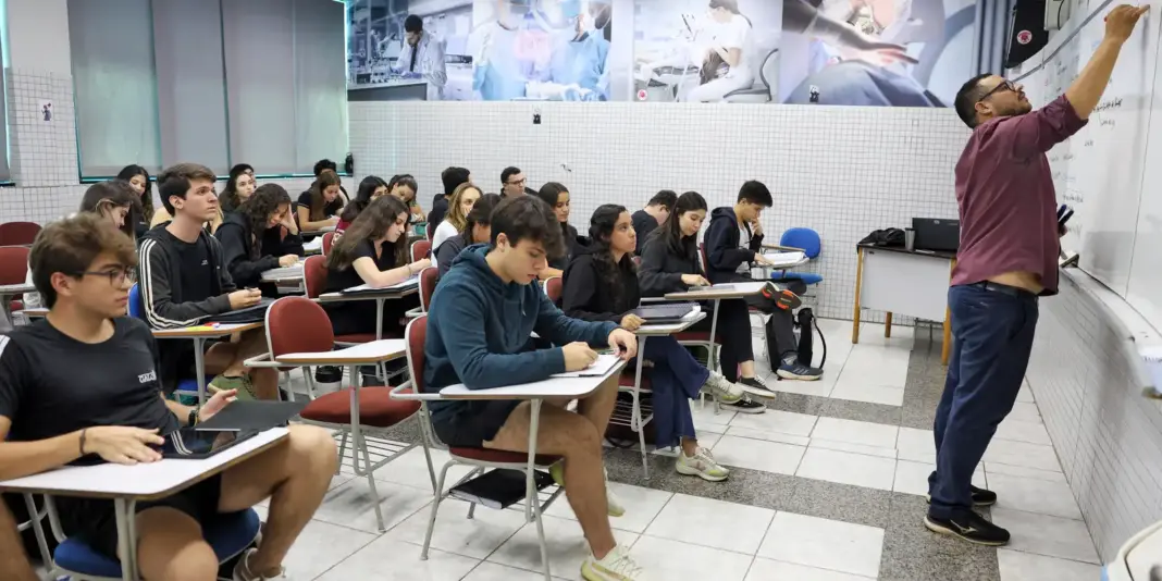 Estudantes poderão renegociar dívidas do Fies a partir desta quarta-feira