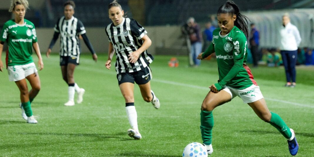 Palmeiras vence Atlético-MG e assume a vice-liderança do Brasileiro Feminino