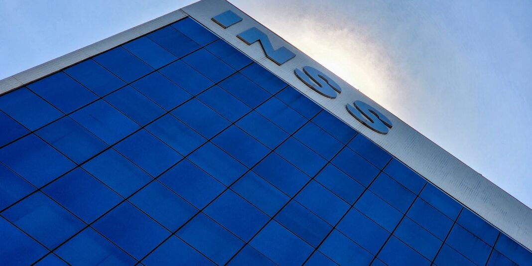 STF confirma decisão que negou revisão da vida toda do INSS