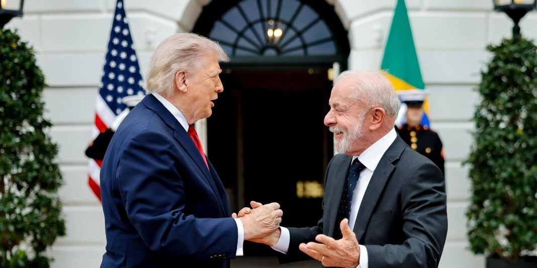 Lula se despede da Casa Branca após encontro com Trump