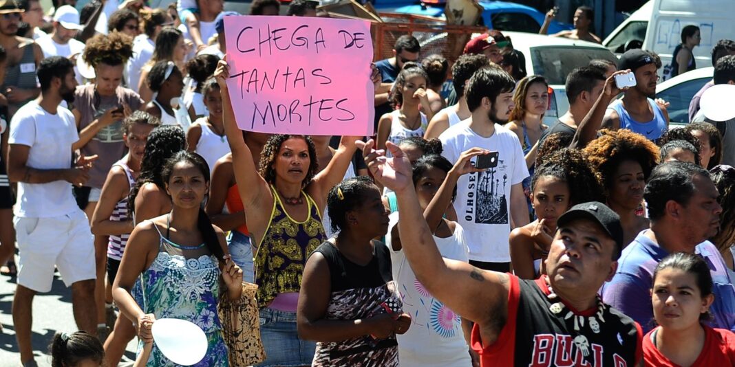 Pessoas negras representam a maior parte das vítimas de homicídios no Brasil