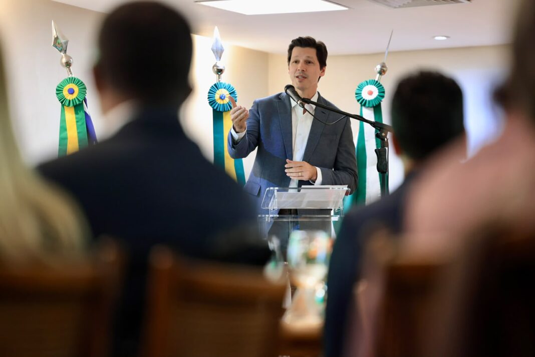 Daniel Vilela divulga resultados da educação em Goiás