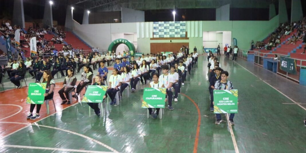 Jogos Estudantis atraem participantes em Jataí e Morrinhos
