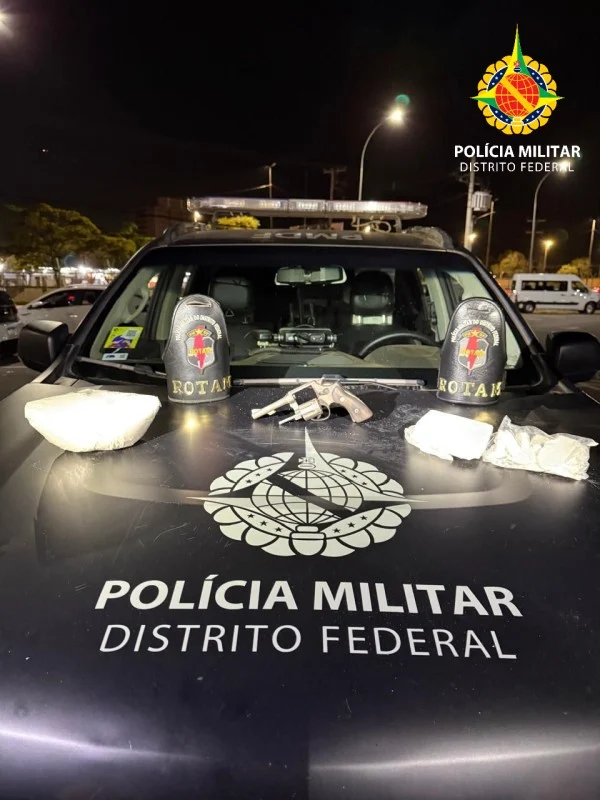 PMDF apreende adolescente com revólver e cerca de 1 kg de cocaína em Samambaia