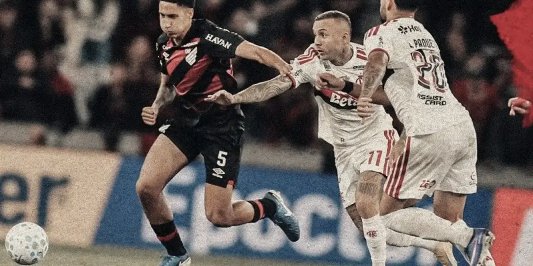 Flamengo empata com Athletico-PR e beneficia Palmeiras no Brasileirão