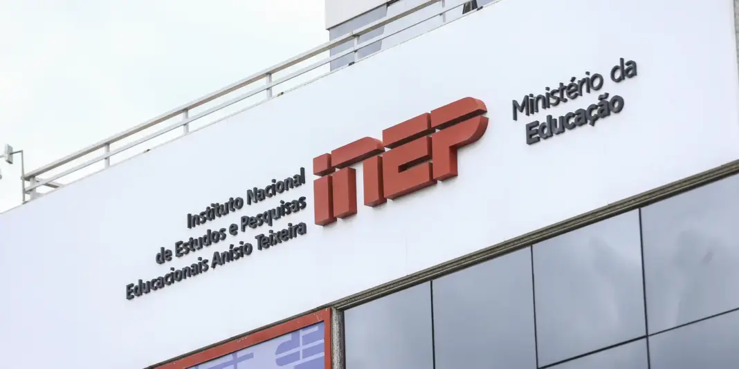 Inep publica diretrizes para seleção de certificadores das provas de 2026