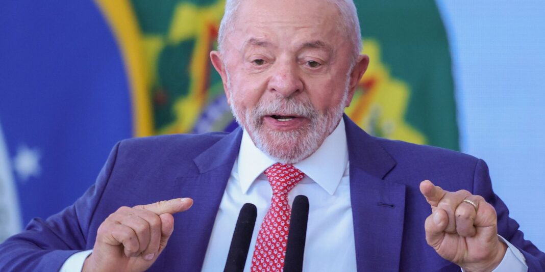 Lula pede respeito e se opõe à interferência dos Estados Unidos
