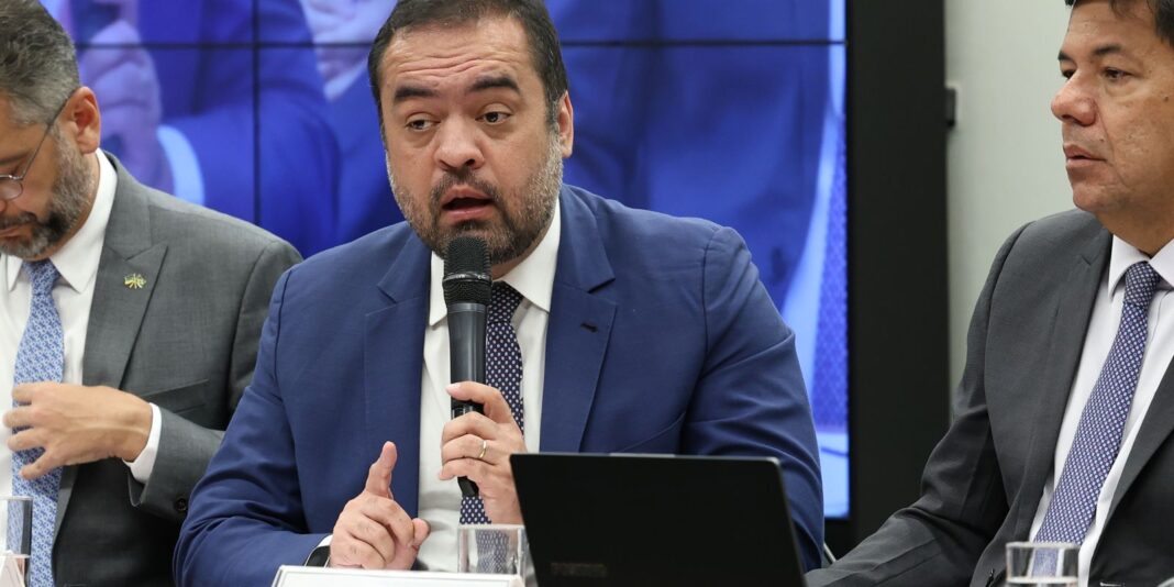 TSE confirma inelegibilidade de Claudio Castro
