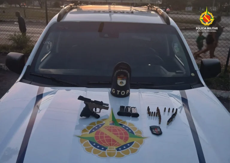 Motorista de Aplicativo é Detido por Ameaçar Passageira com Arma de Fogo