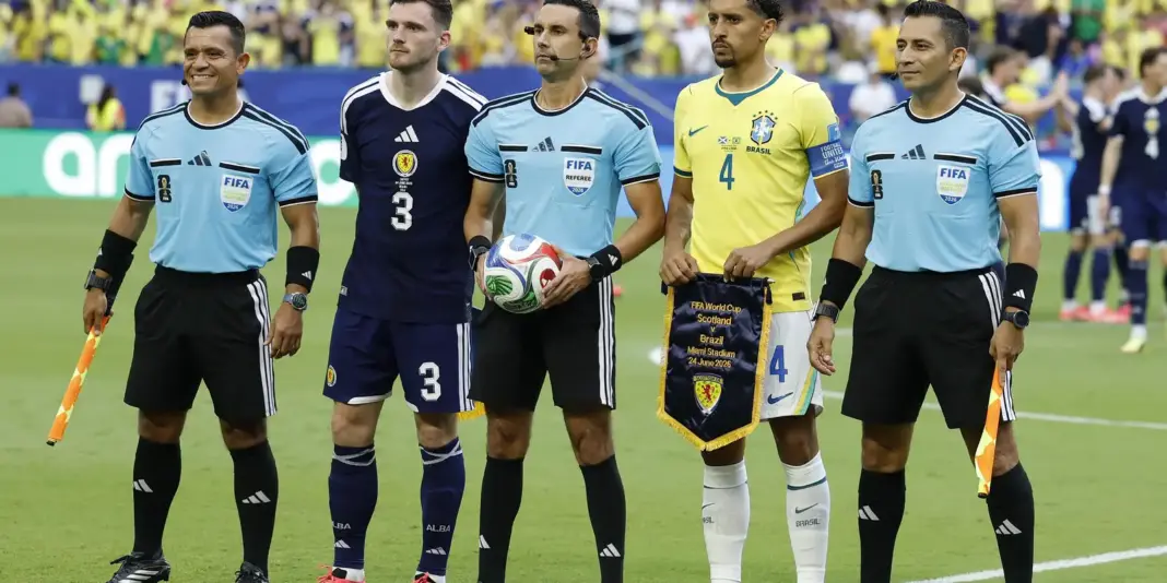 CBF encaminha ofício questionando gol anulado de Vini Jr. na partida contra a Escócia