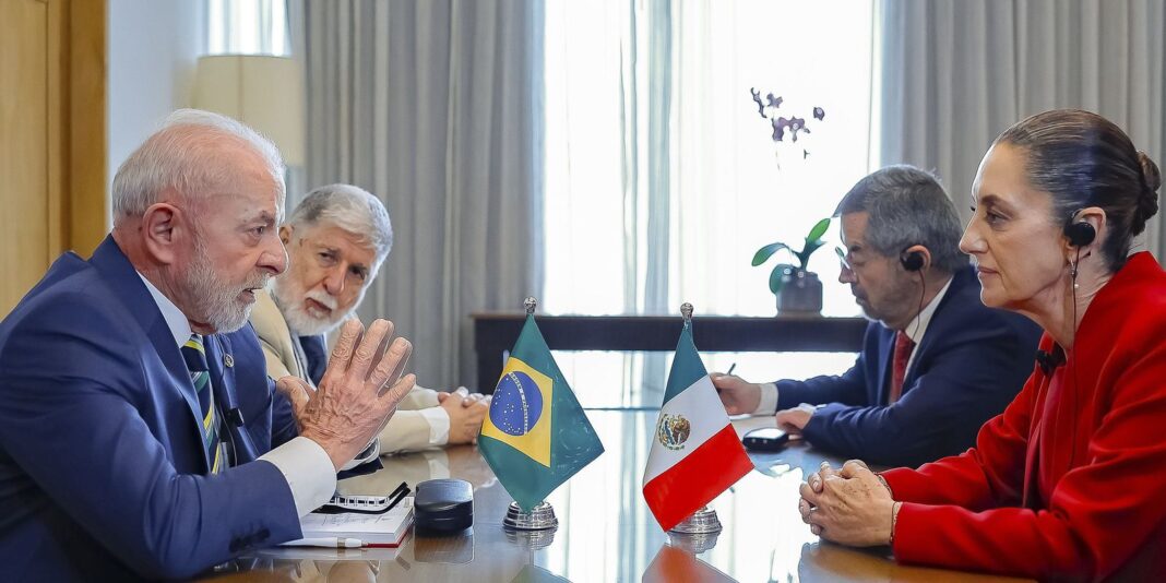 Lula estabelece paralelo entre protestos no México e manifestações no Brasil em 2013