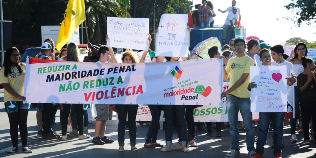 Entidades manifestam oposição ao projeto que reduz a maioridade penal aprovado na CCJ