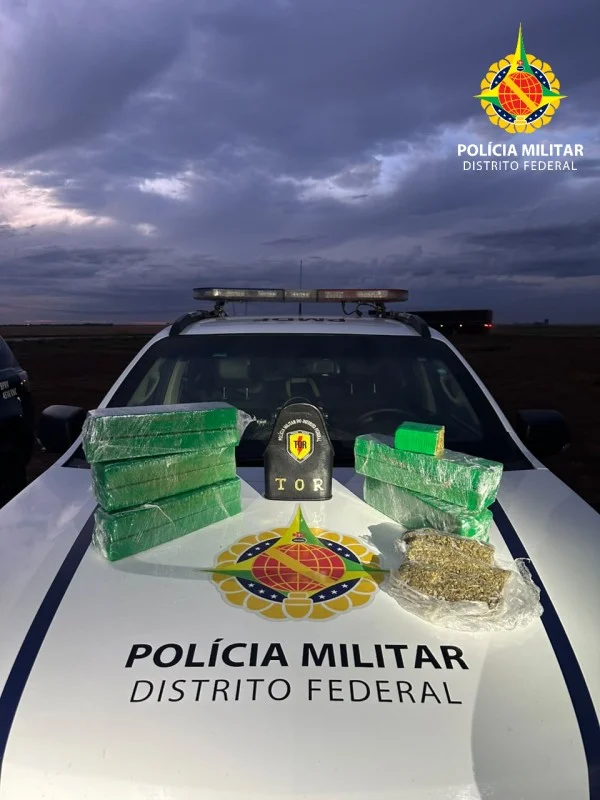 PMDF Apreende 10 Tabletes de Maconha e Porções de Skunk Durante Fiscalização na Região de São Sebastião