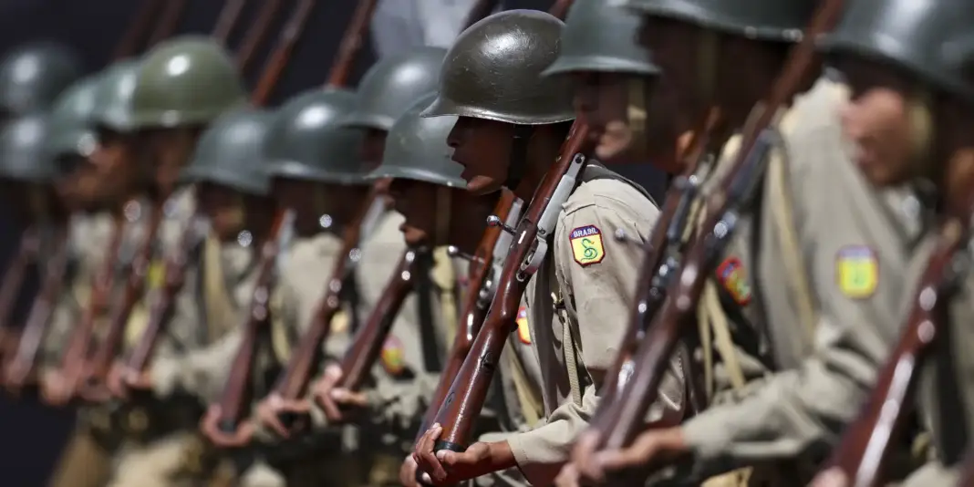 Exército continua patrulha de fronteiras apesar de bloqueio orçamentário