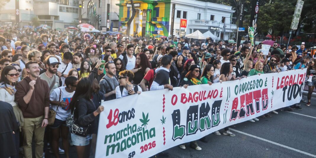 Marcha em São Paulo solicita a legalização da maconha