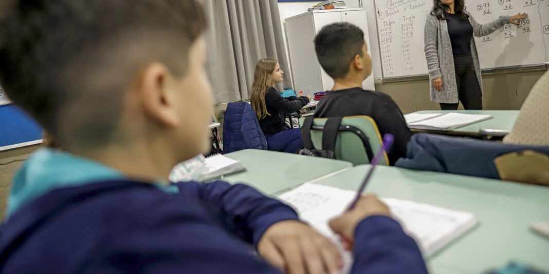 MEC prorroga até 17 de novembro prazo para adesão das redes de ensino à PND