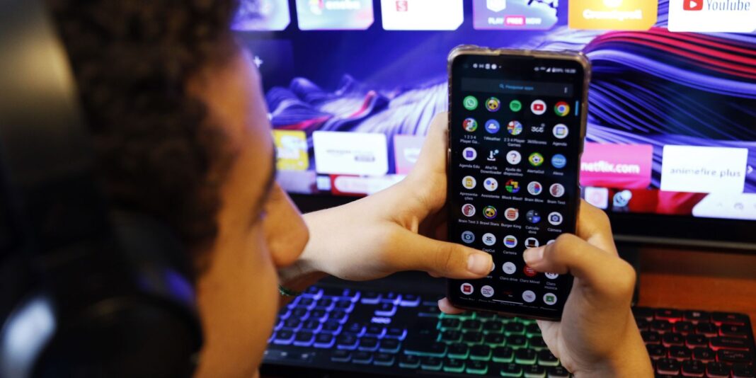 Plataformas digitais devem obter autorização judicial para remunerar menores
