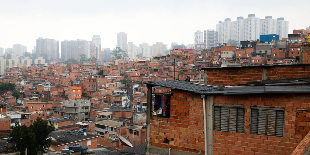 Operação da Polícia Militar deixa um homem baleado em Paraisópolis