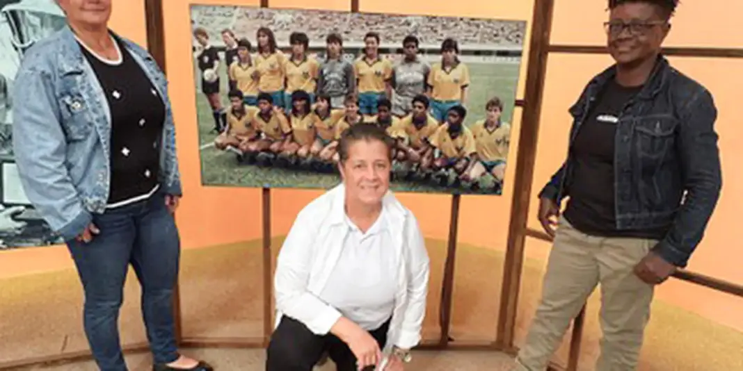 Pioneiras do futebol compartilham suas trajetórias no programa Sem Censura