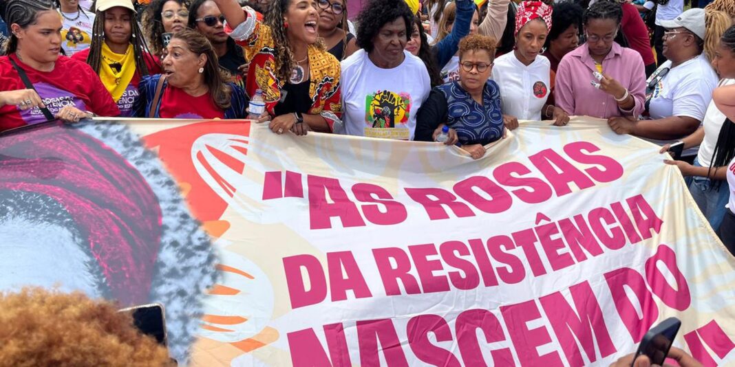 Candidaturas femininas crescem, mas quantidade de deputadas eleitas continua baixa