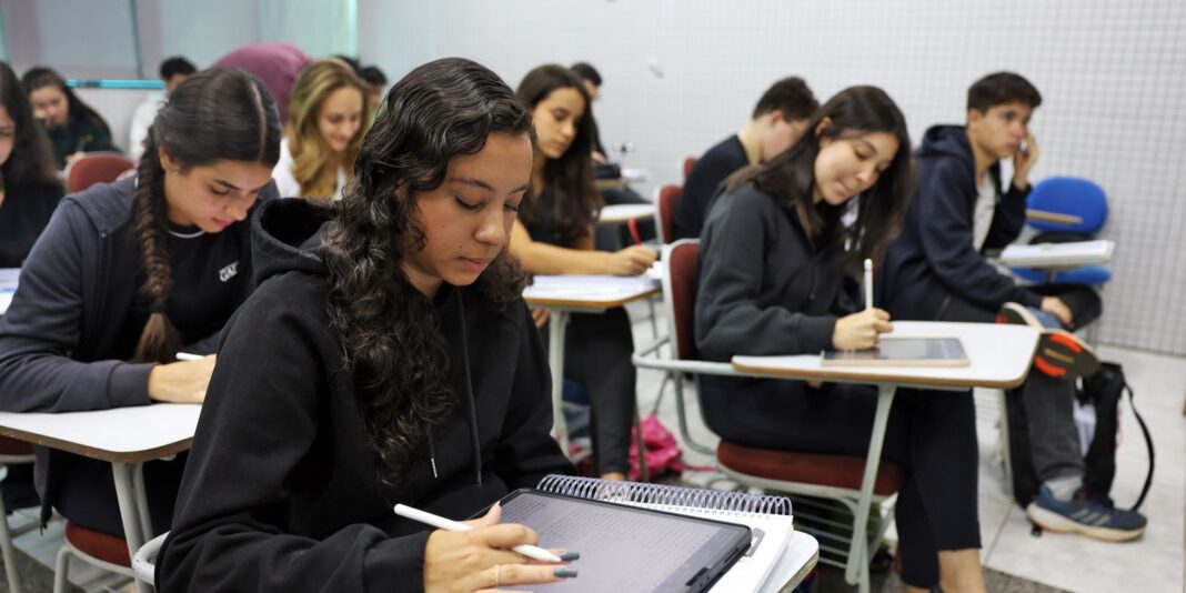 Lista de pré-selecionados para o Fies do 2º semestre é divulgada