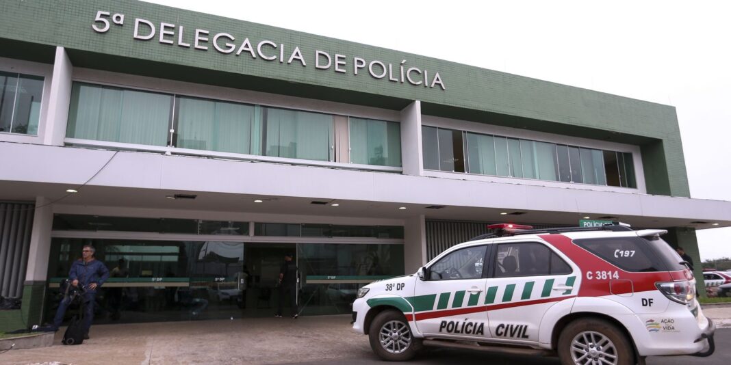 Polícia Civil do DF decide não indiciar Bolsonaro no caso da arma apreendida