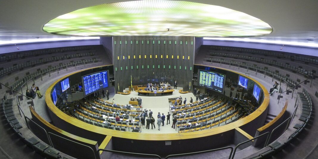 Câmara comunica ao STF que não existem irregularidades nas indicações de emendas parlamentares