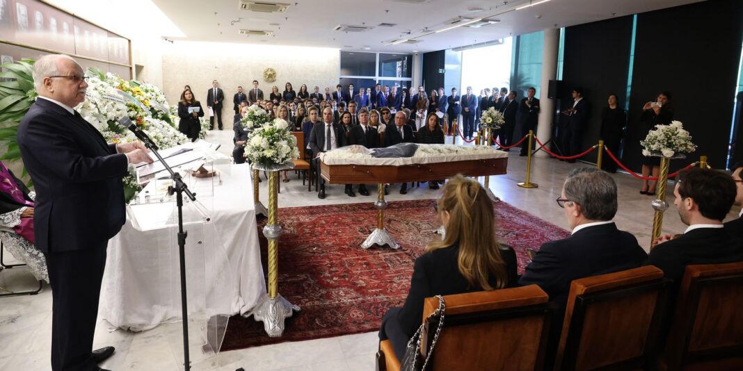 Corpo do ministro aposentado Octavio Galotti é velado no Supremo Tribunal Federal