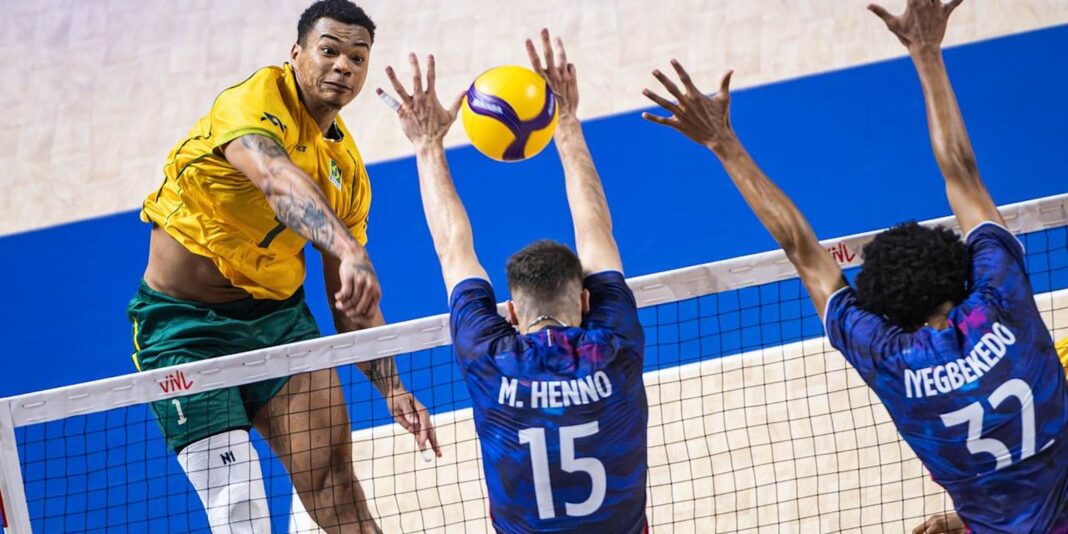 Brasil derrota a França, bicampeã olímpica, na Liga das Nações de Vôlei