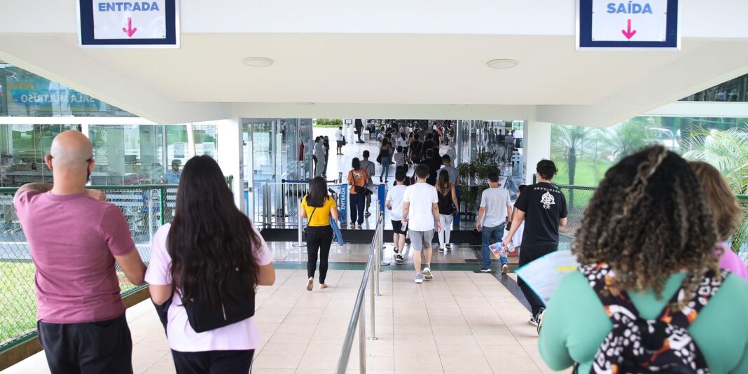 Prouni 2026: inscrições gratuitas para o 2º semestre se encerram nesta sexta-feira