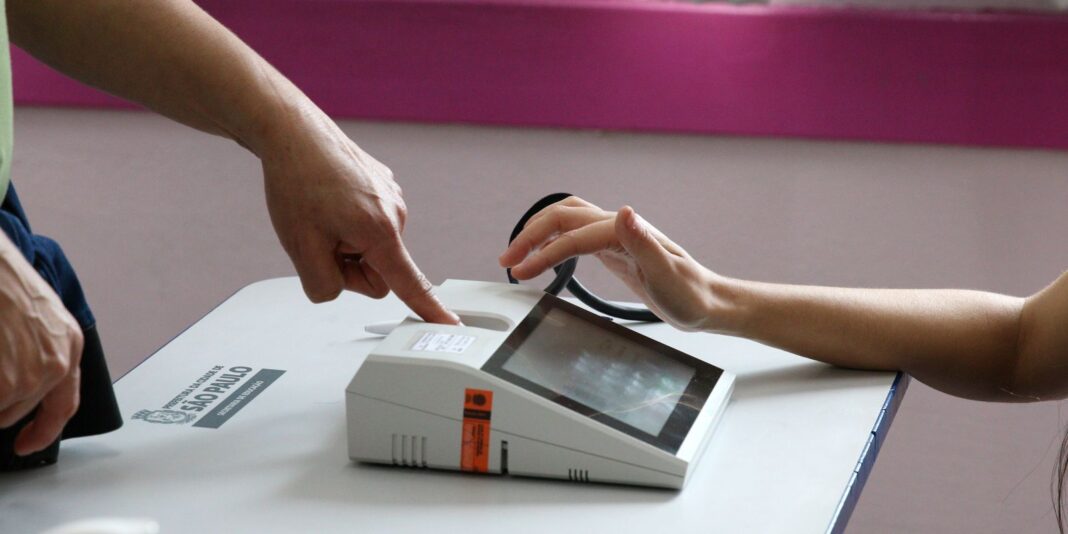 Funcionamento da biometria nas eleições de 2026