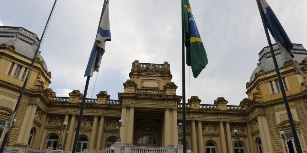 STF agenda para 19 de agosto julgamento sobre sucessão no governo do Rio de Janeiro