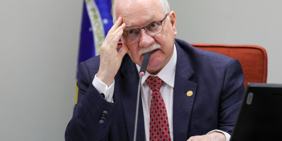 Fachin afirma que STF atuará sem pressões externas em meio ao aumento de tarifas