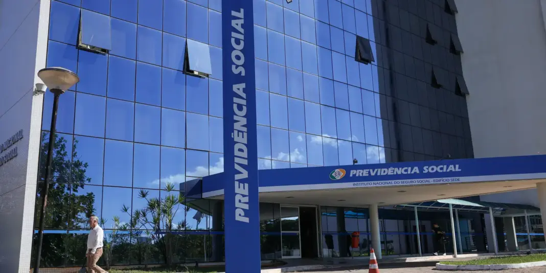 INSS autoriza empréstimo consignado sem biometria facial para aposentados