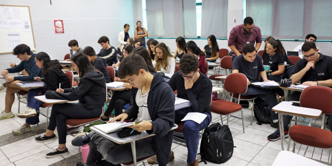 Alunos do Prouni podem solicitar bolsa de permanência no valor de R$ 700 mensais