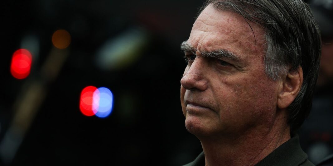 Bolsonaro pede autorização ao STF para consulta odontológica com a nora