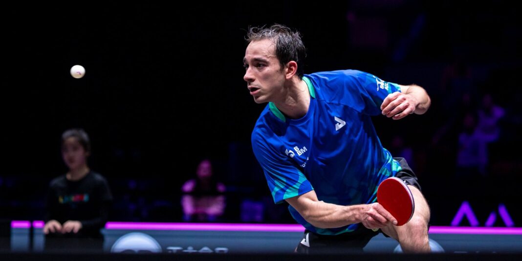 Calderano vence jogador da casa na estreia do Europe Smash na Suécia