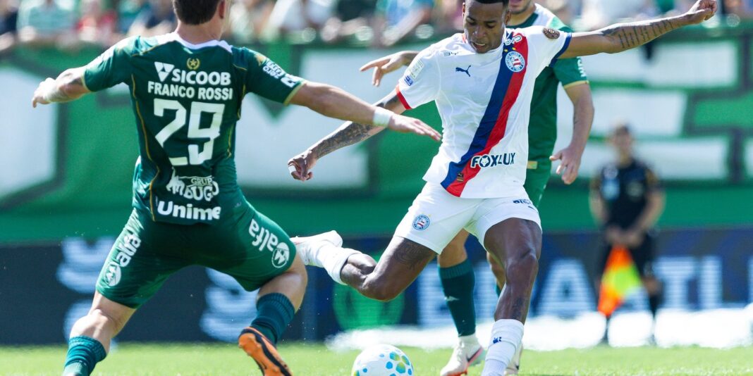 Chapecoense empata com Bahia em partida de seis gols no Brasileirão