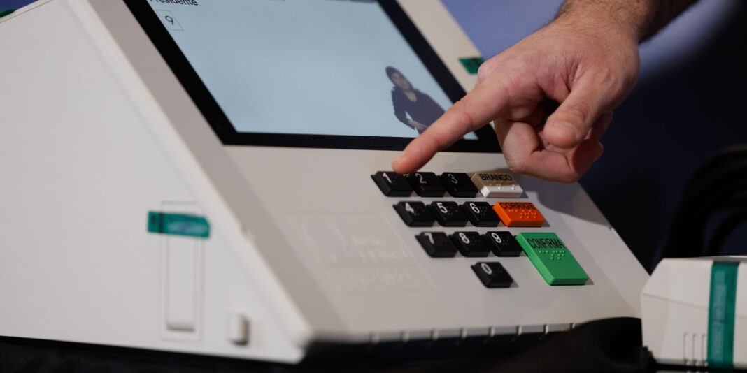 Assinatura digital e lacração garantem integridade dos sistemas eleitorais