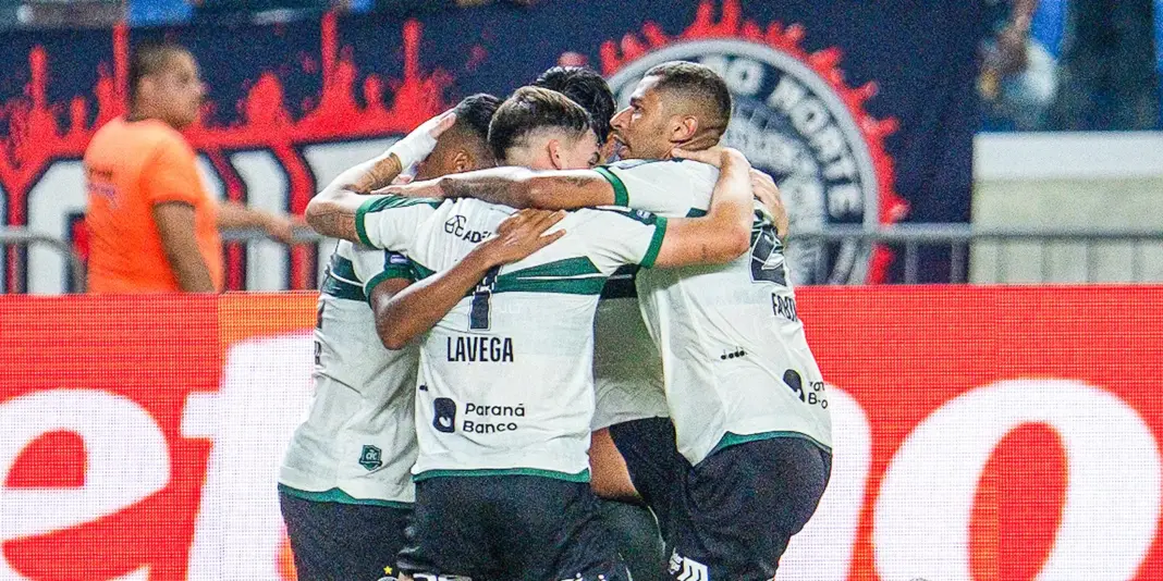 Coritiba supera Remo de virada na 25ª rodada do Brasileirão