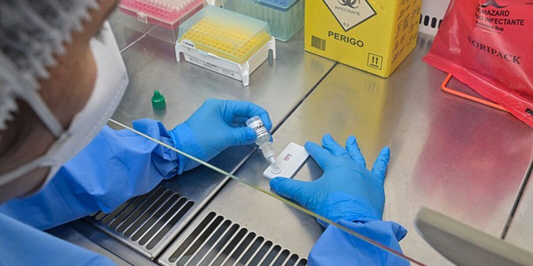 Anvisa revisa normas de controle de qualidade em laboratórios