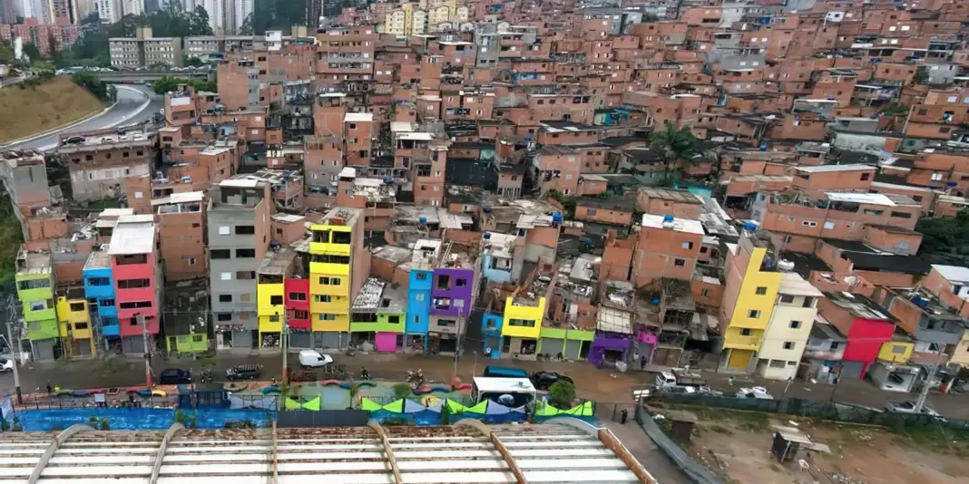 Oxfam Brasil aponta que concentração de riqueza agrava desigualdade política
