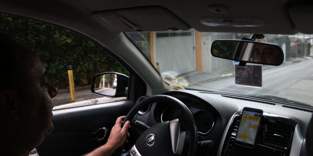 Fazenda avalia alterações no crédito para motoristas de aplicativos